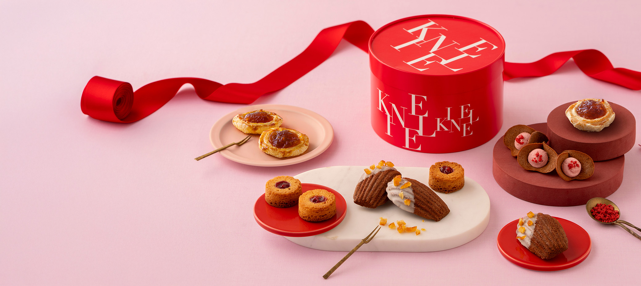 ルフルとはお花のようなラングドシャスイーツ